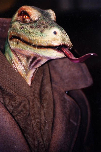 Bob Hoskins et John Leguizamo